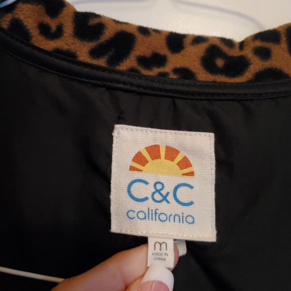 Leopard print vest - Picture 3 of 3